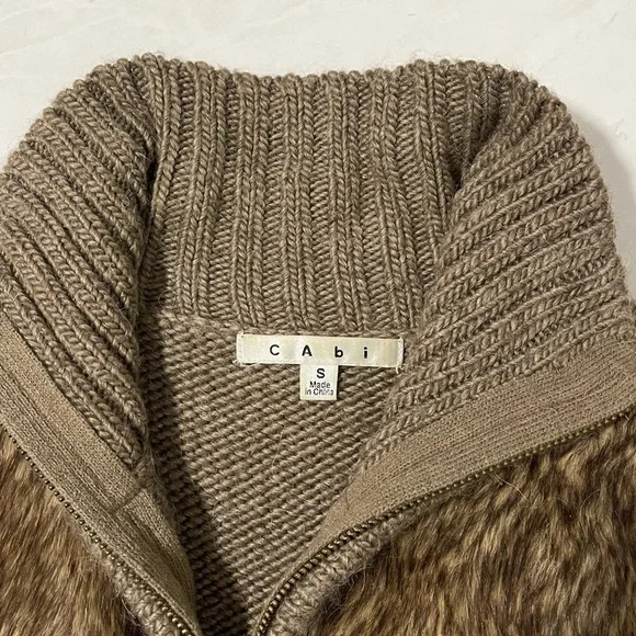 Cabi Mob Wife Brown Fur Zip Up Vest Size Small Y2K 90s Boho Artsy Teacher Fall - Picture 4 of 6